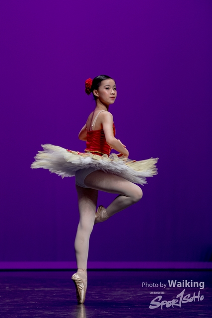 2020-10-18 Solo Dance 0533