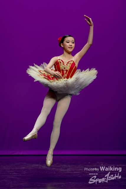 2020-10-18 Solo Dance 0535