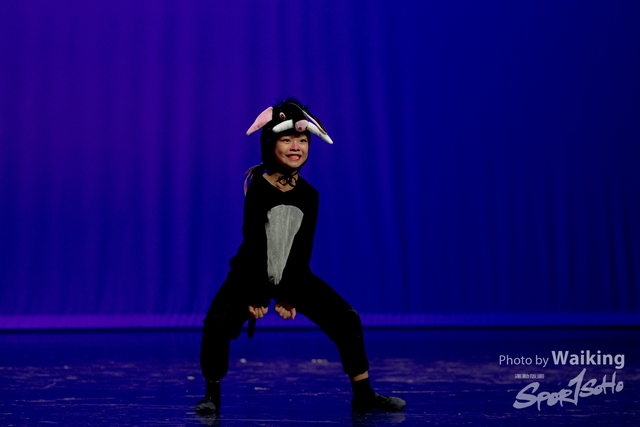 2020-10-18 Solo Dance 1219