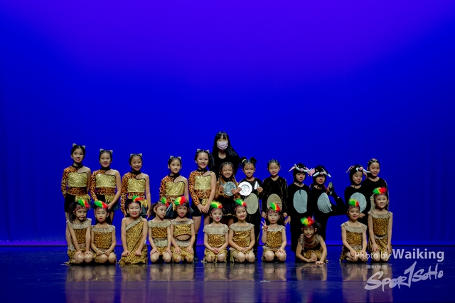 2020-10-18 Solo Dance 1237