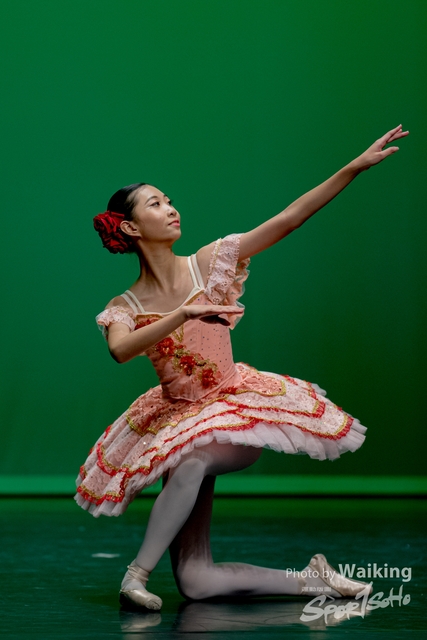 2020-10-18 Solo Dance 0579