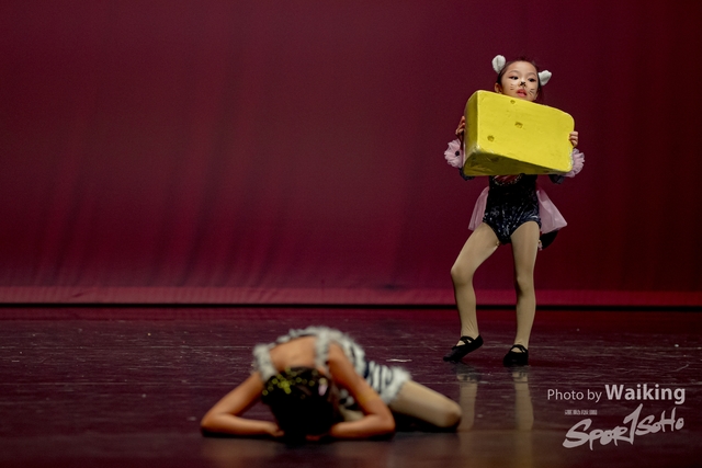 2020-10-18 Solo Dance 1263