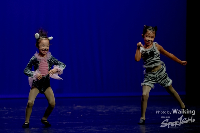 2020-10-18 Solo Dance 1266