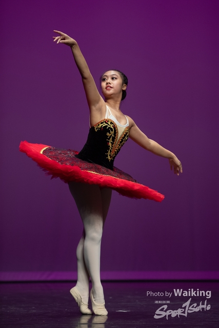 2020-10-18 Solo Dance 0592