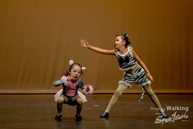 2020-10-18 Solo Dance 1276