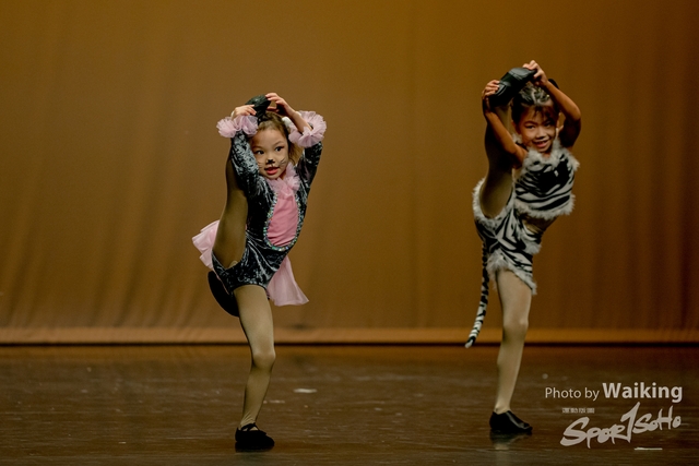 2020-10-18 Solo Dance 1277