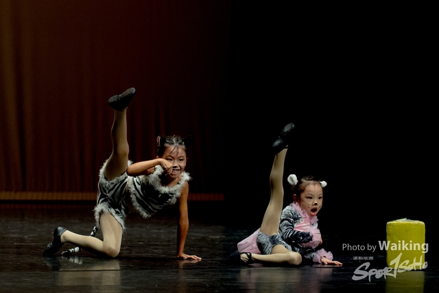 2020-10-18 Solo Dance 1278