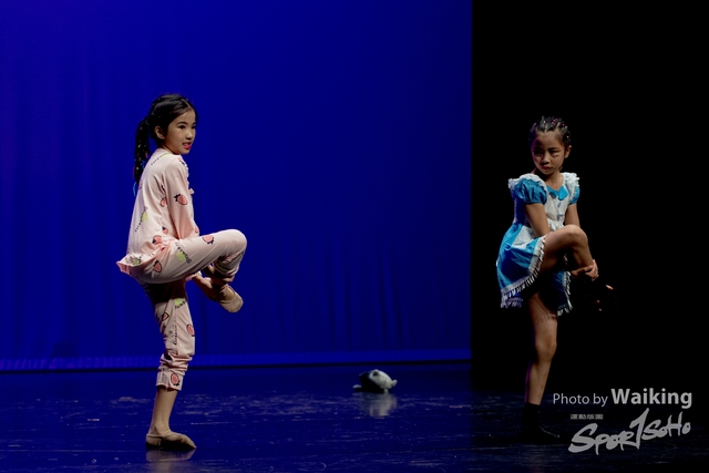 2020-10-18 Solo Dance 1284