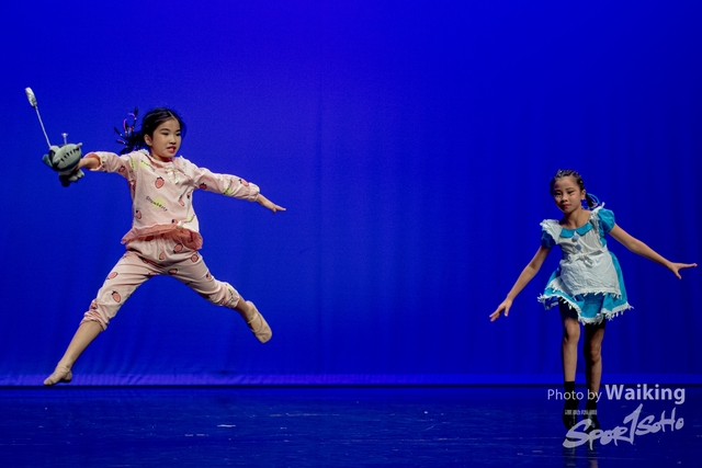 2020-10-18 Solo Dance 1292