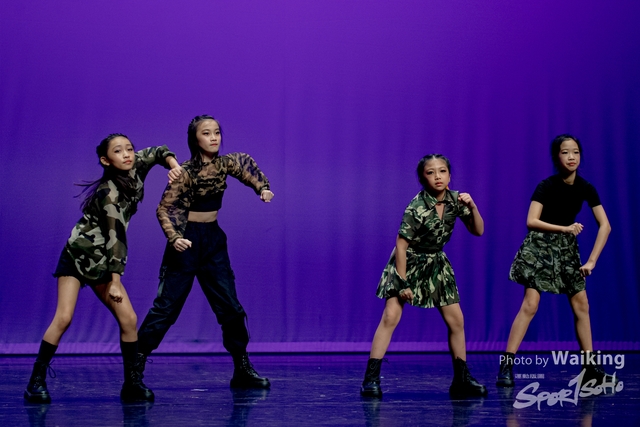 2020-10-18 Solo Dance 1305