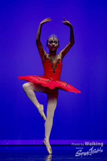 2020-10-18 Solo Dance 0643