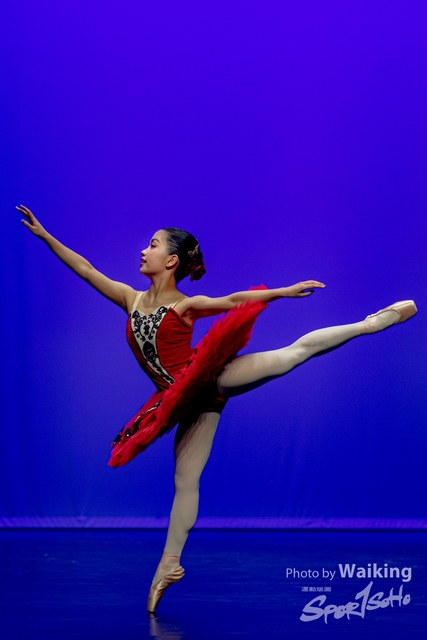 2020-10-18 Solo Dance 0668