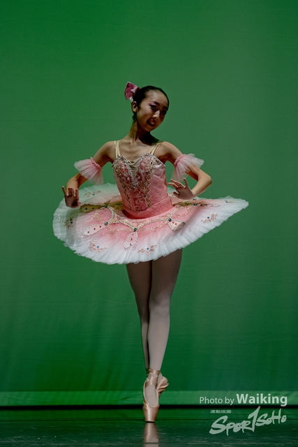 2020-10-18 Solo Dance 0680