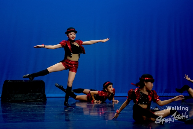 2020-10-18 Solo Dance 1369
