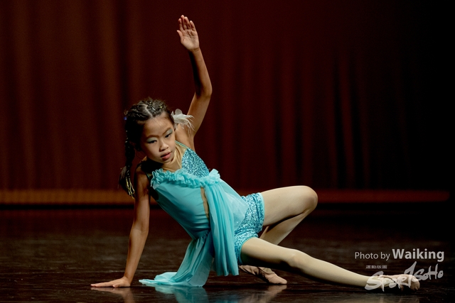 2020-10-18 Solo Dance 1384