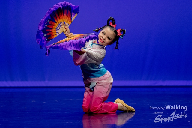 2020-10-18 Solo Dance 0790