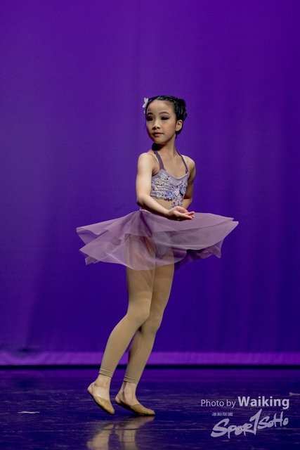 2020-10-18 Solo Dance 1467