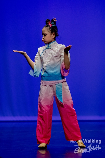 2020-10-18 Solo Dance 0814