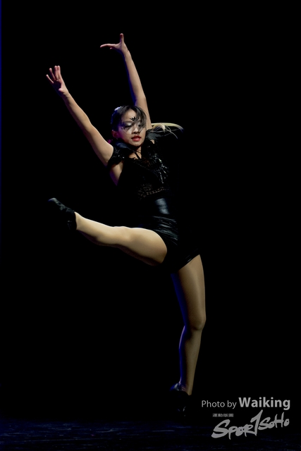 2020-10-18 Solo Dance 2339
