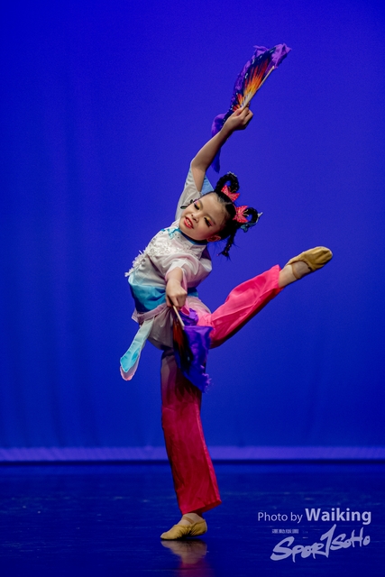 2020-10-18 Solo Dance 0822