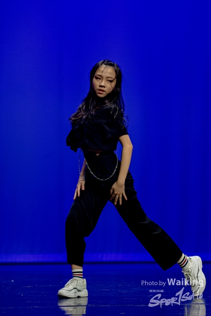 2020-10-18 Solo Dance 2401
