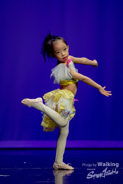 2020-10-18 Solo Dance 1565