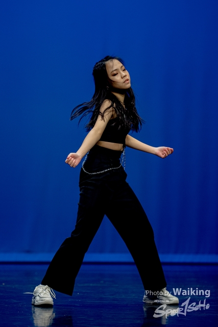 2020-10-18 Solo Dance 2426