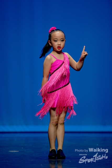 2020-10-18 Solo Dance 1580