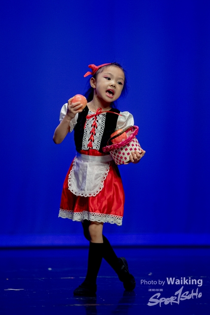 2020-10-18 Solo Dance 1608