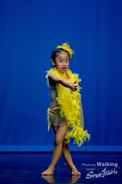 2020-10-18 Solo Dance 1613
