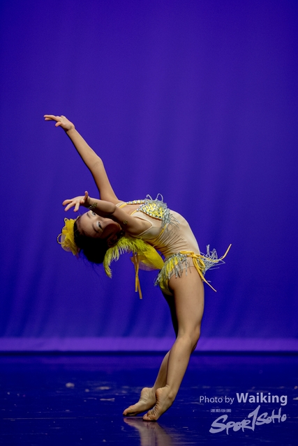 2020-10-18 Solo Dance 1632