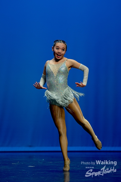 2020-10-18 Solo Dance 2493