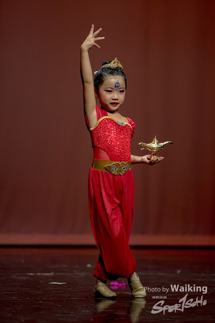 2020-10-18 Solo Dance 1648