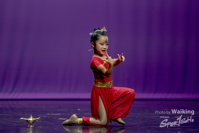 2020-10-18 Solo Dance 1650