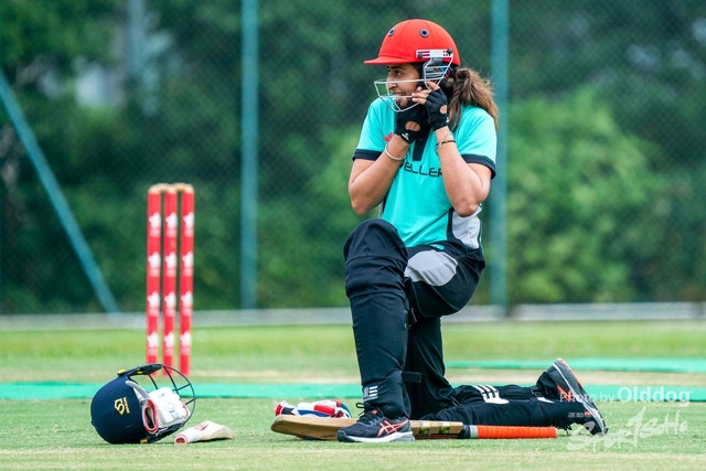 Cricket-33