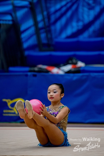 2020-11-28 RG Ball 0105