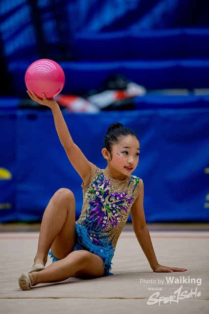 2020-11-28 RG Ball 0106