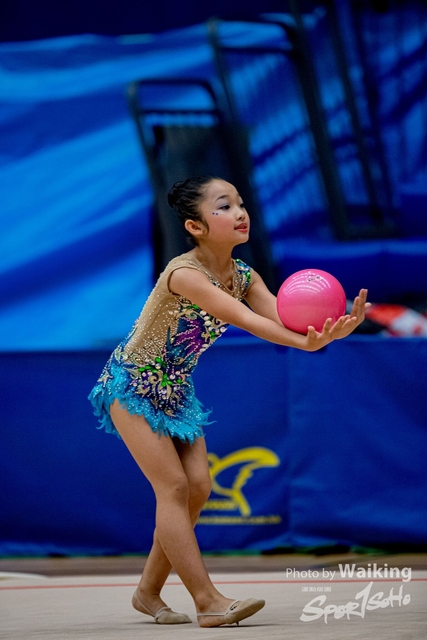 2020-11-28 RG Ball 0108