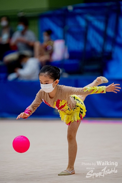 2020-11-28 RG Ball 0219