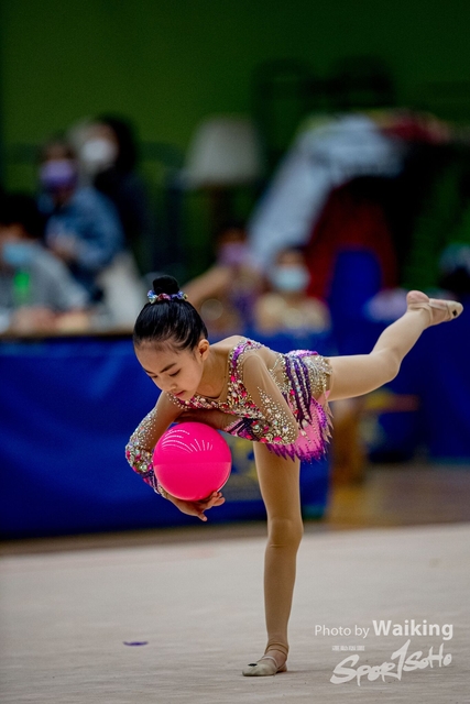 2020-11-28 RG Ball 0335