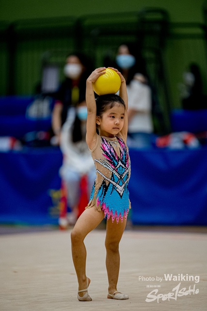 2020-11-28 RG Ball 0354