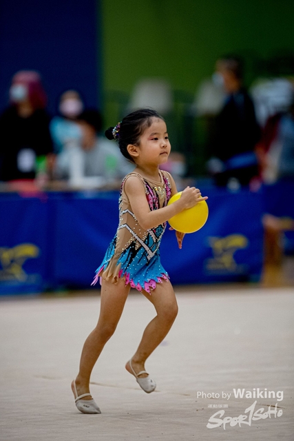 2020-11-28 RG Ball 0356