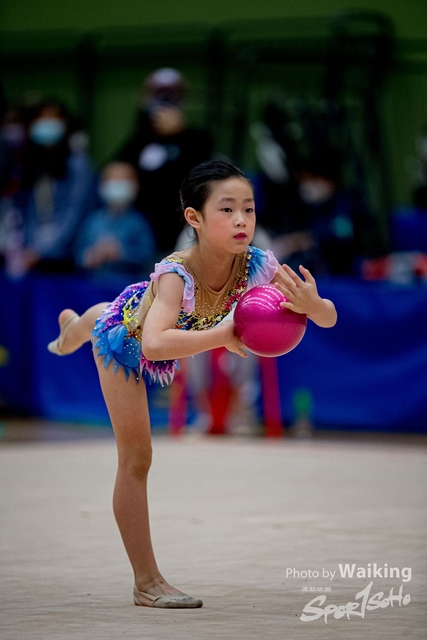 2020-11-28 RG Ball 0414