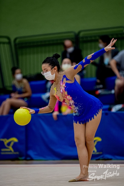2020-11-28 RG Ball 0447