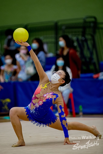 2020-11-28 RG Ball 0453