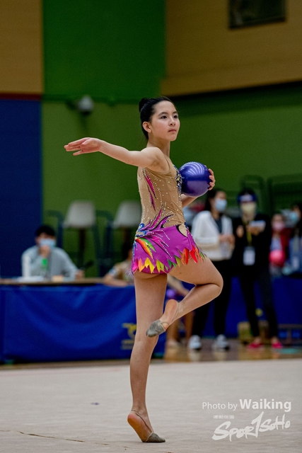 2020-11-28 RG Ball 0512