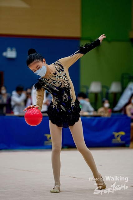 2020-11-28 RG Ball 0533