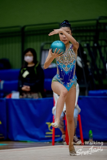 2020-11-28 RG Ball 0554