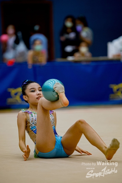 2020-11-28 RG Ball 0564
