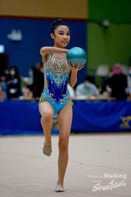 2020-11-28 RG Ball 0569